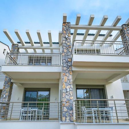 Athina Palace Luxurious Appartments بوتوس المظهر الخارجي الصورة