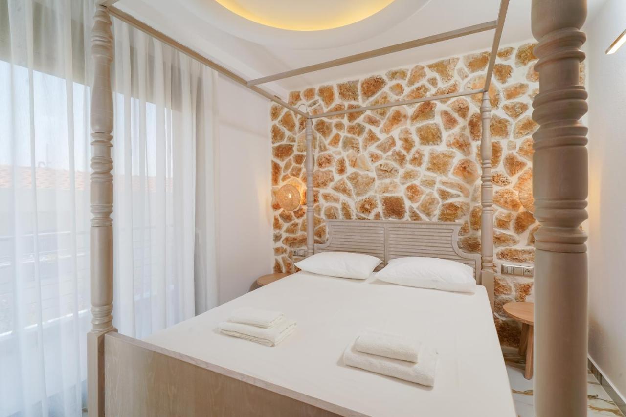 Athina Palace Luxurious Appartments بوتوس المظهر الخارجي الصورة